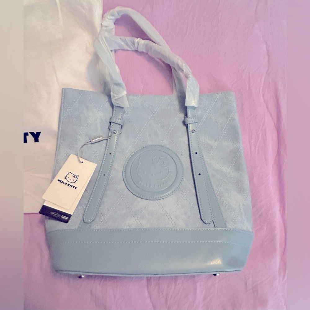 Hello Kitty Tote and Mini Bag - Picture 6 of 7